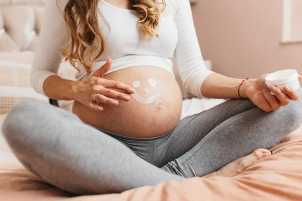 Bambino sazio, mamma in forma: come superare le feste senza accumulare chili non necessari in gravidanza