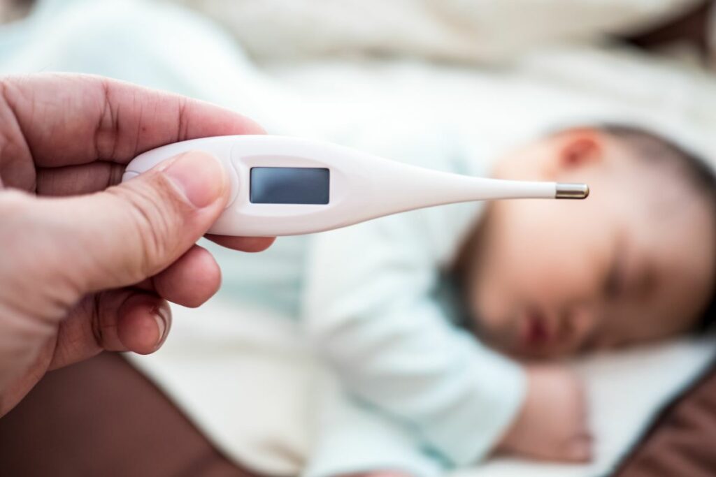 Bambini, arriva il picco influenzale da dicembre e gennaio: non sottovalutare questi sintomi